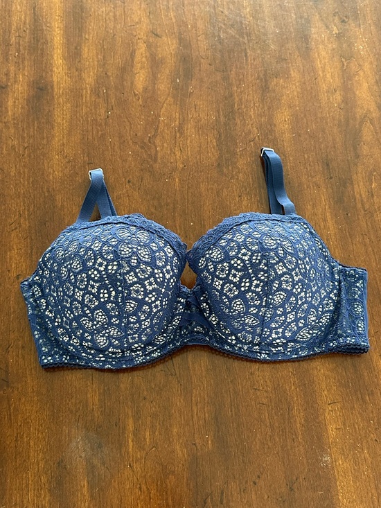 Victoria's Secret Other - Victoria's Secret Navy Lace Push-Up Bra